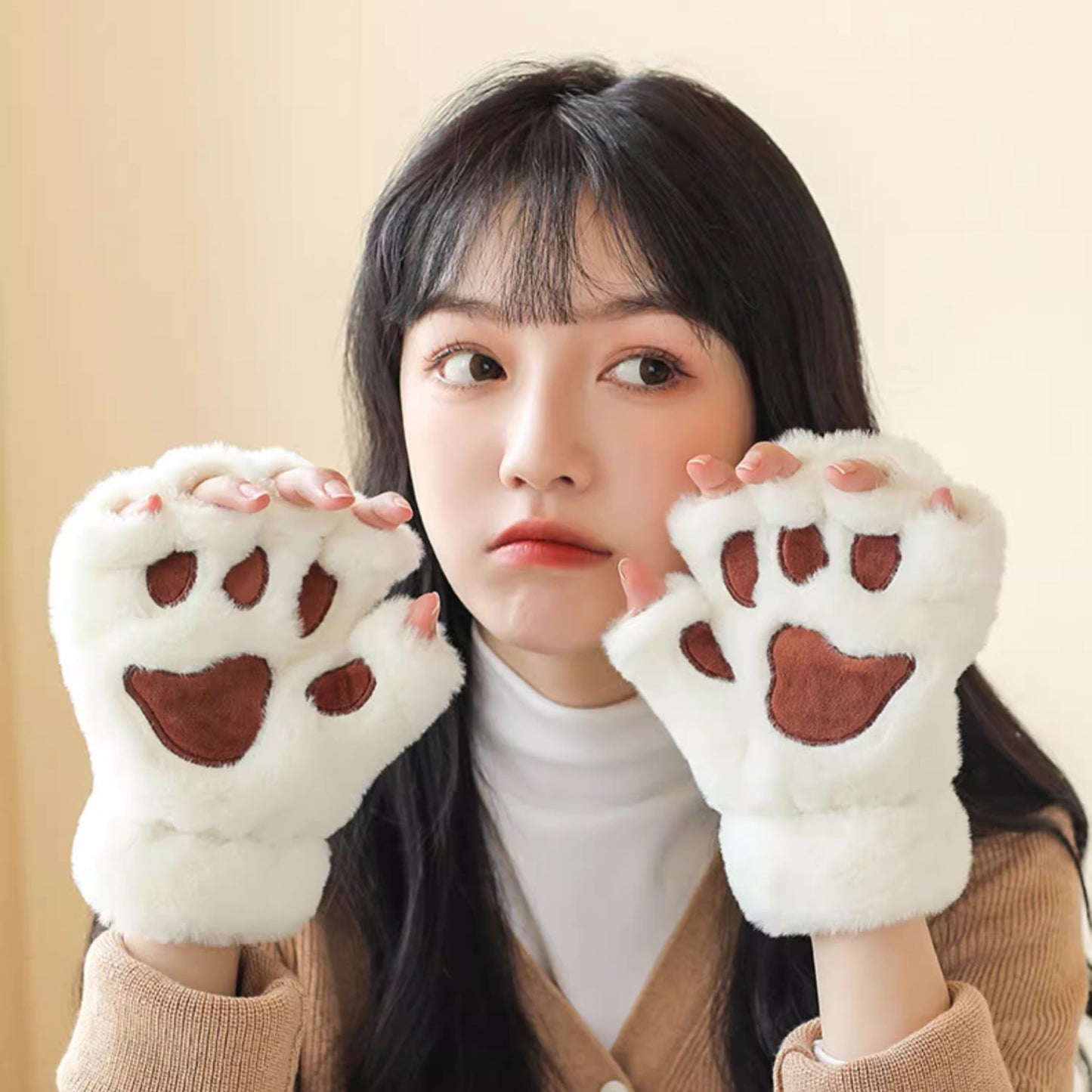 Fluffy Bear Paw Fingerless Gloves