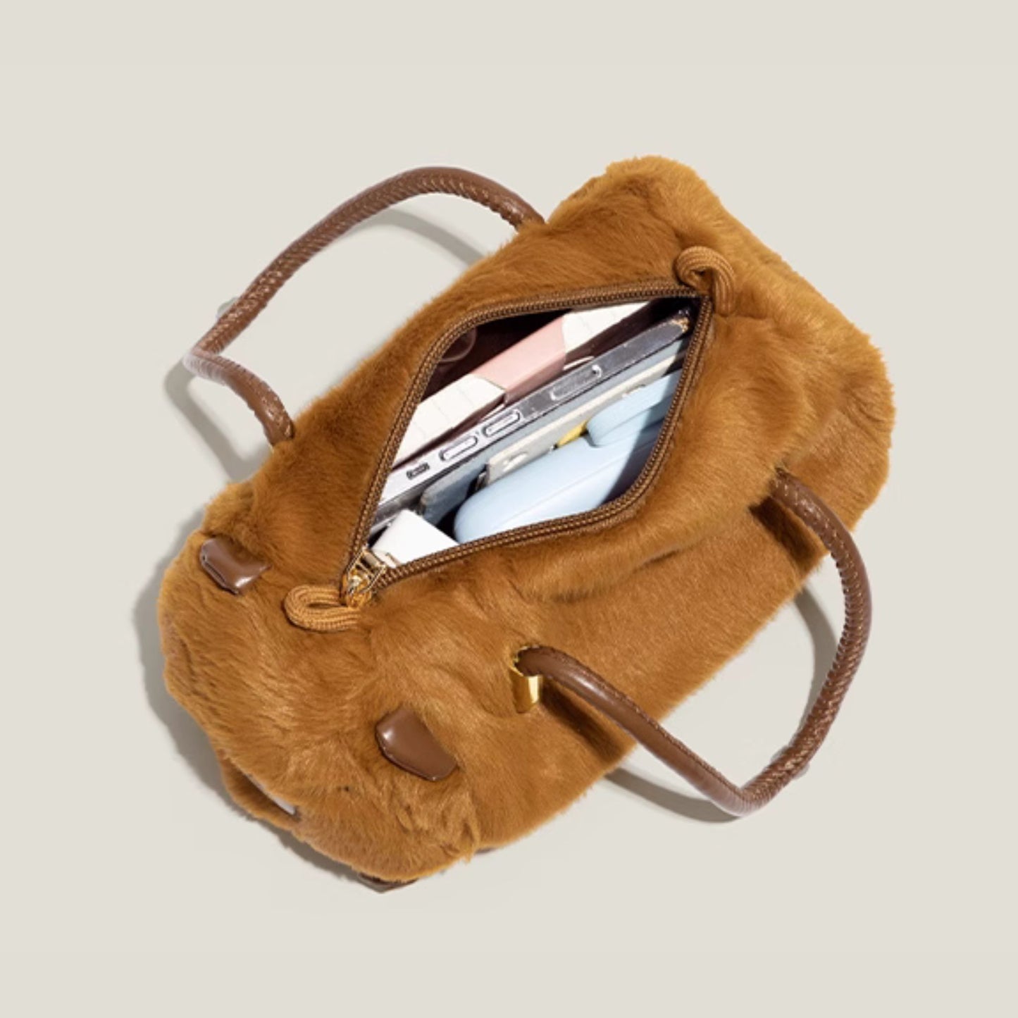 Capybara Cute Fluffy Handbag With Sling